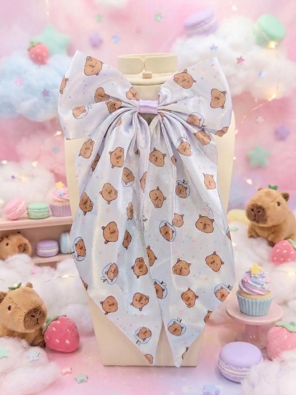 Large Long Tailed Capybara Hairbow